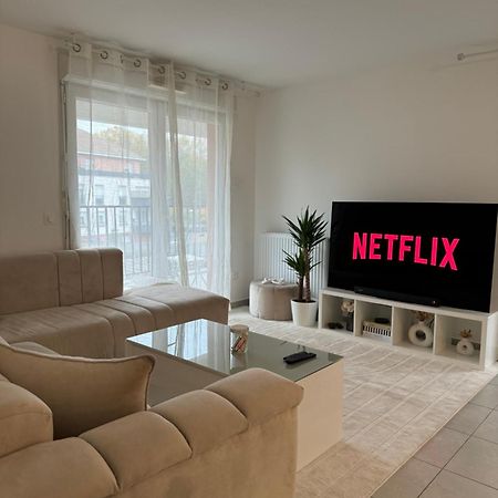 Superbe Appartement - Near Paris Corbeil-Essonnes Dış mekan fotoğraf