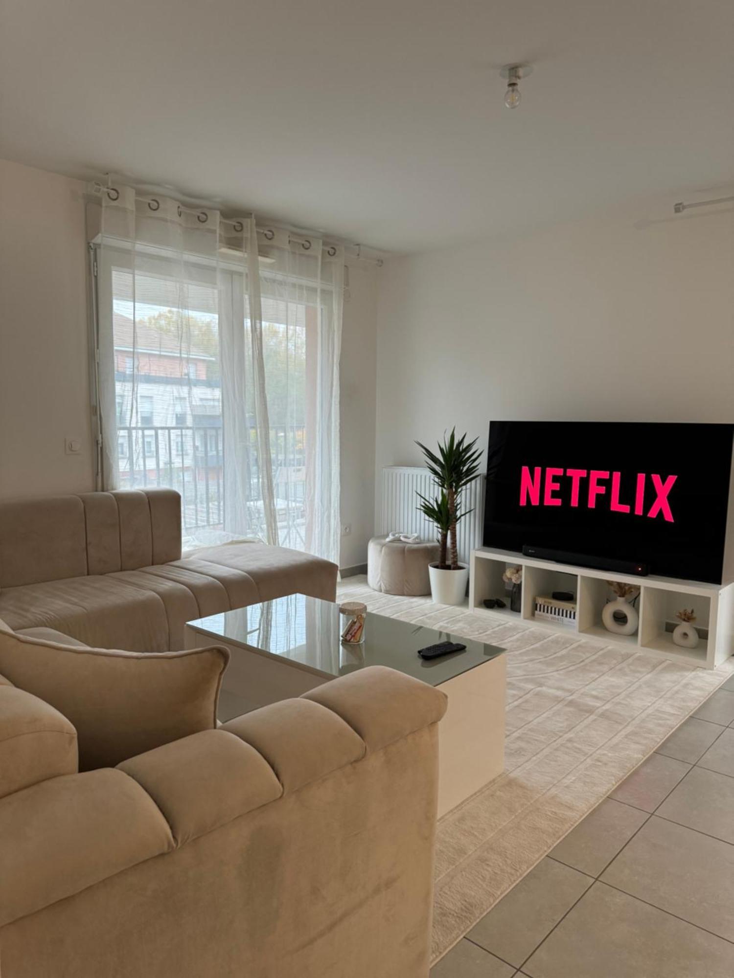 Superbe Appartement - Near Paris Corbeil-Essonnes Dış mekan fotoğraf